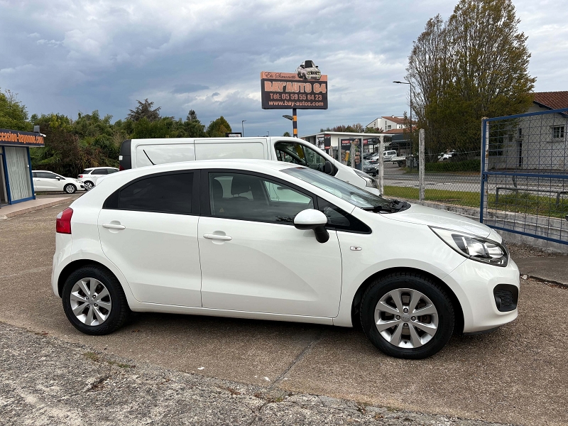KIA RIO 1.2 ACTIVE 5P